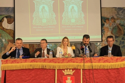  La obra de “Antonio Linares” se presenta con gran expectación y emotividad ante un numeroso público